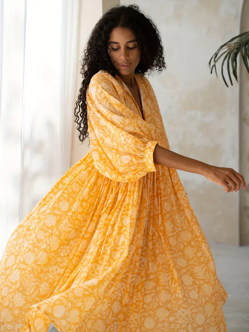 Janna - Midi Blumenkleid Mit V Ausschnitt