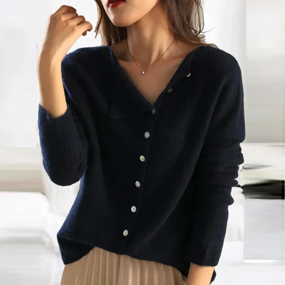 Stylische Arleth Strickjacke mit schickem Knopfverschluss