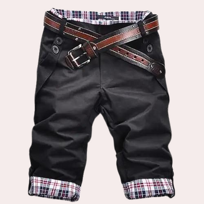 Moderne und elegante Shorts für Männer von Curtis