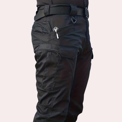 Faro - Stylische Herren-Cargohose für einen modernen Look