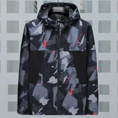 Stylische Herrenjacke mit trendigem Camouflage und praktischer Kapuze