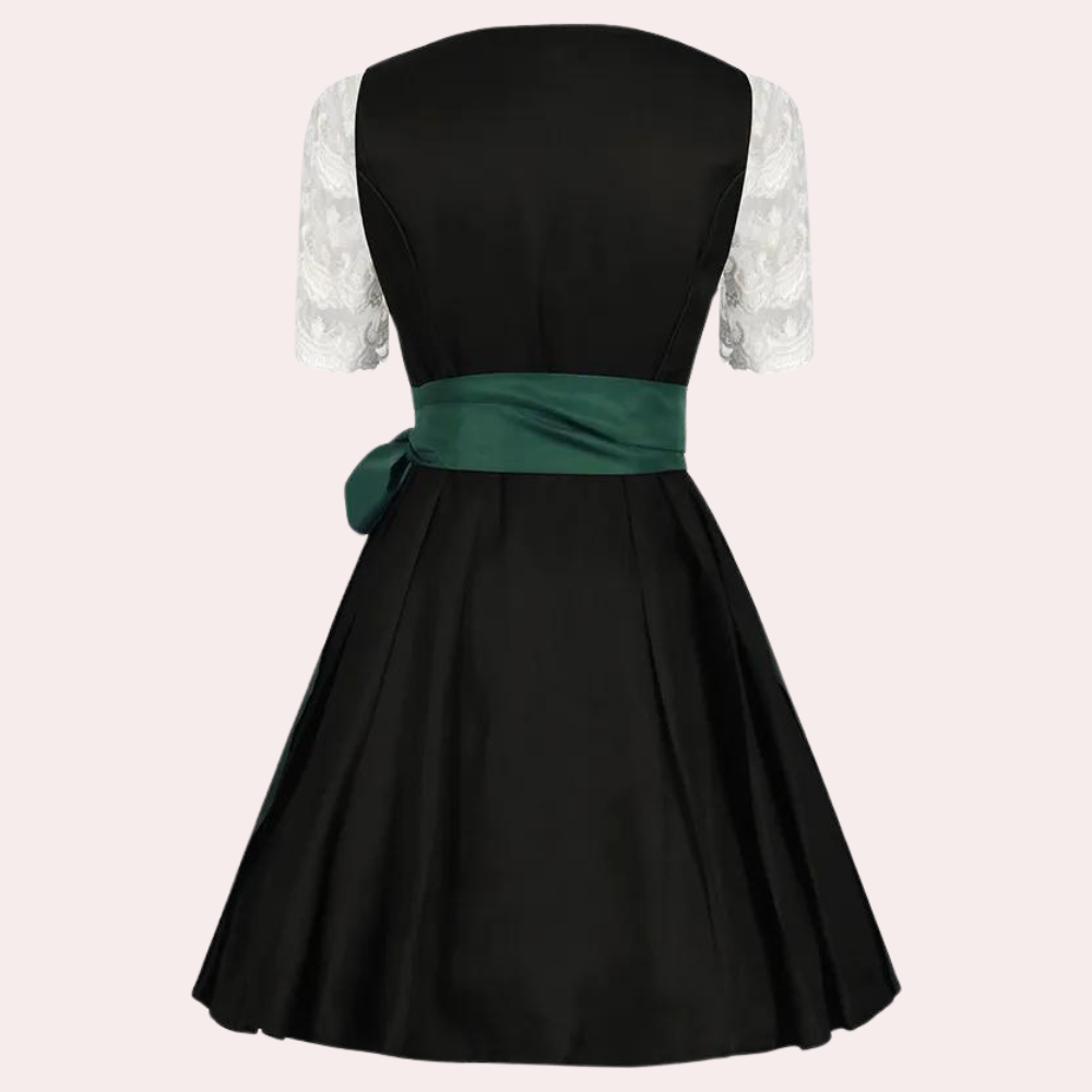 Stilvolle Andrina - Damen Dirndl mit eleganten Spitzenärmeln für das Oktoberfest