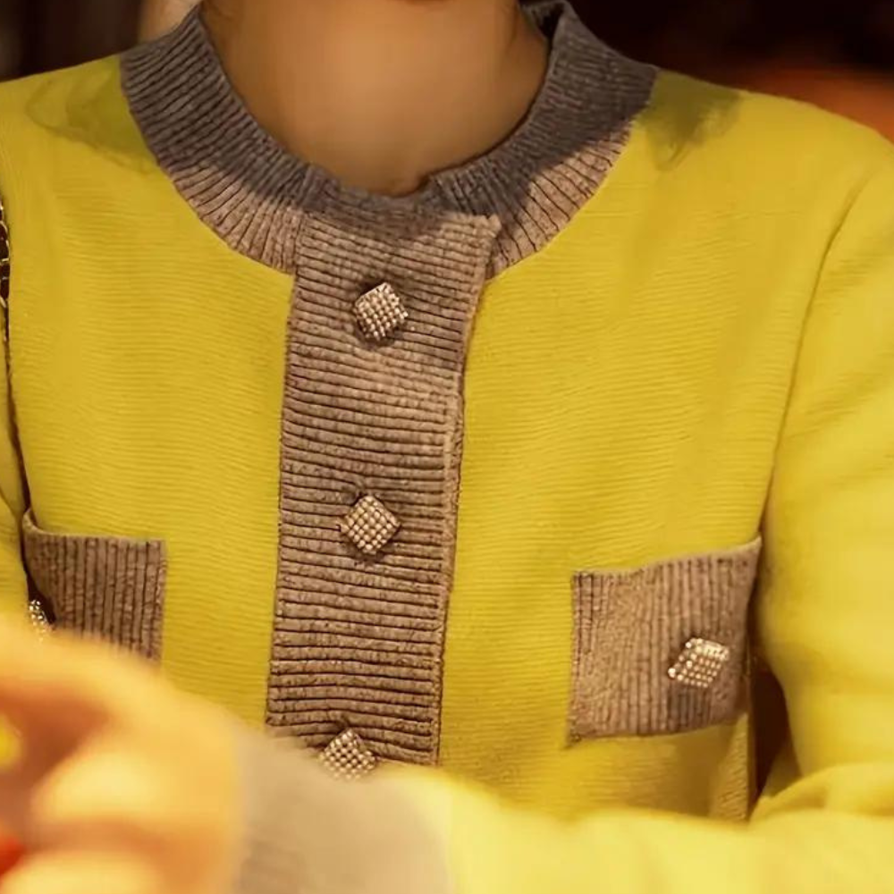 Rumjana - Stilvolle Damenstrickjacke für einen raffinierten Look