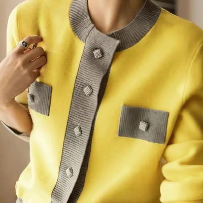 Rumjana - Stilvolle Damenstrickjacke für einen raffinierten Look