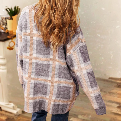 Vesperina - Elegante karierte Damenstrickjacke für einen zeitlosen Look