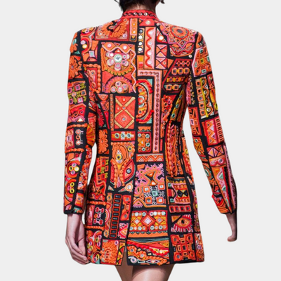 Zephyra - Elegante ethnische Damenstrickjacke für einen trendigen Look