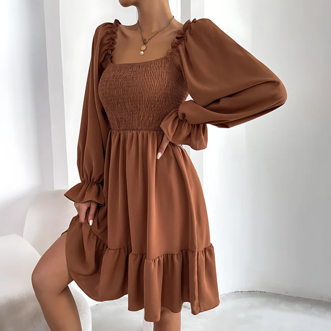 ARIA - Elegantes Kleid mit schönen Rüschen