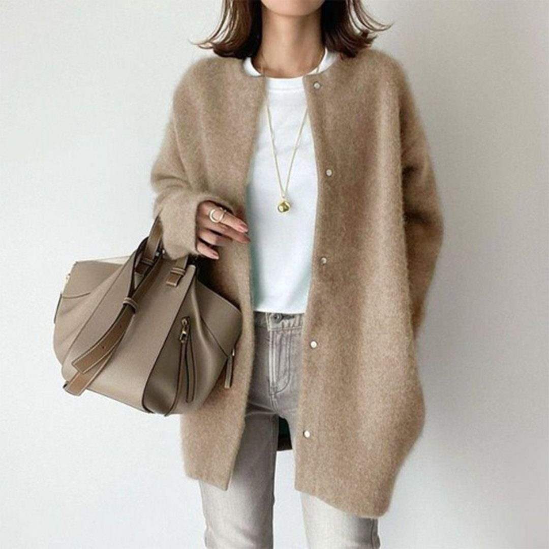 Fawn - Stilvolle und bequeme klassische Strickjacke für Frauen