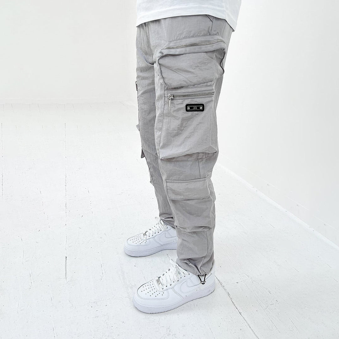 ROMEO - Stylische Herren-Cargohose mit klassischem Twist