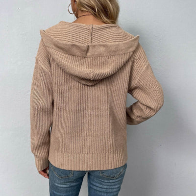 Lyra - Elegante Damenstrickjacke für einen stilvollen Look