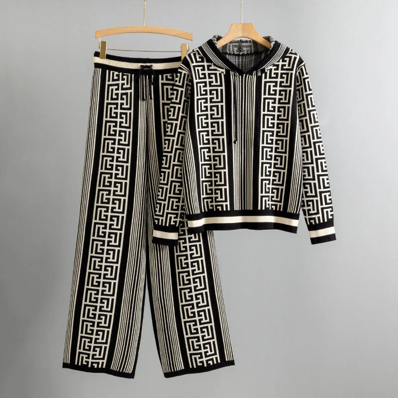 Noris – Kapuzenpullover Setz mit Hose