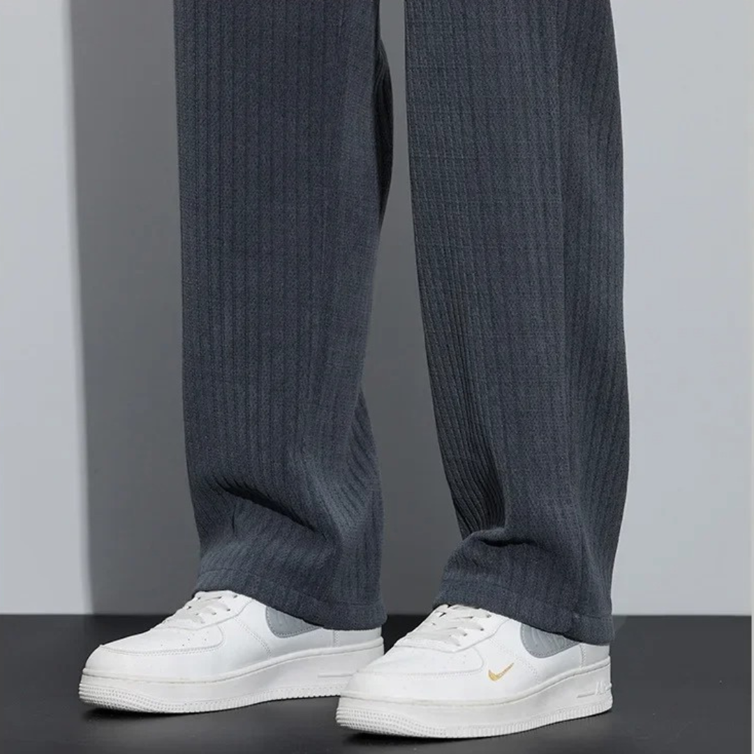 EERO - Luxuriöse und bequeme Cordhosen für einen stilvollen Look