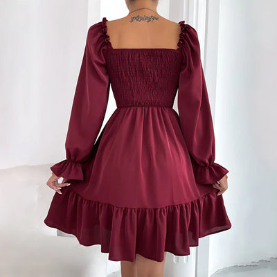 ARIA - Elegantes Kleid mit schönen Rüschen