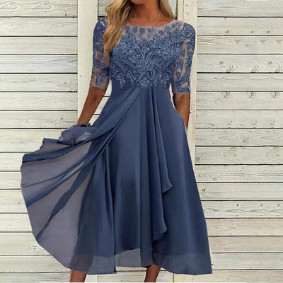 Gracia – Elegantes, Handgefertigtes Spitzenkleid