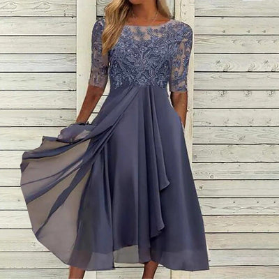 Gracia – Elegantes, Handgefertigtes Spitzenkleid
