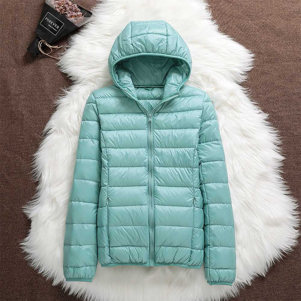 Manuela - Wasserdichte Jacke Mit Weißen Entenfedern